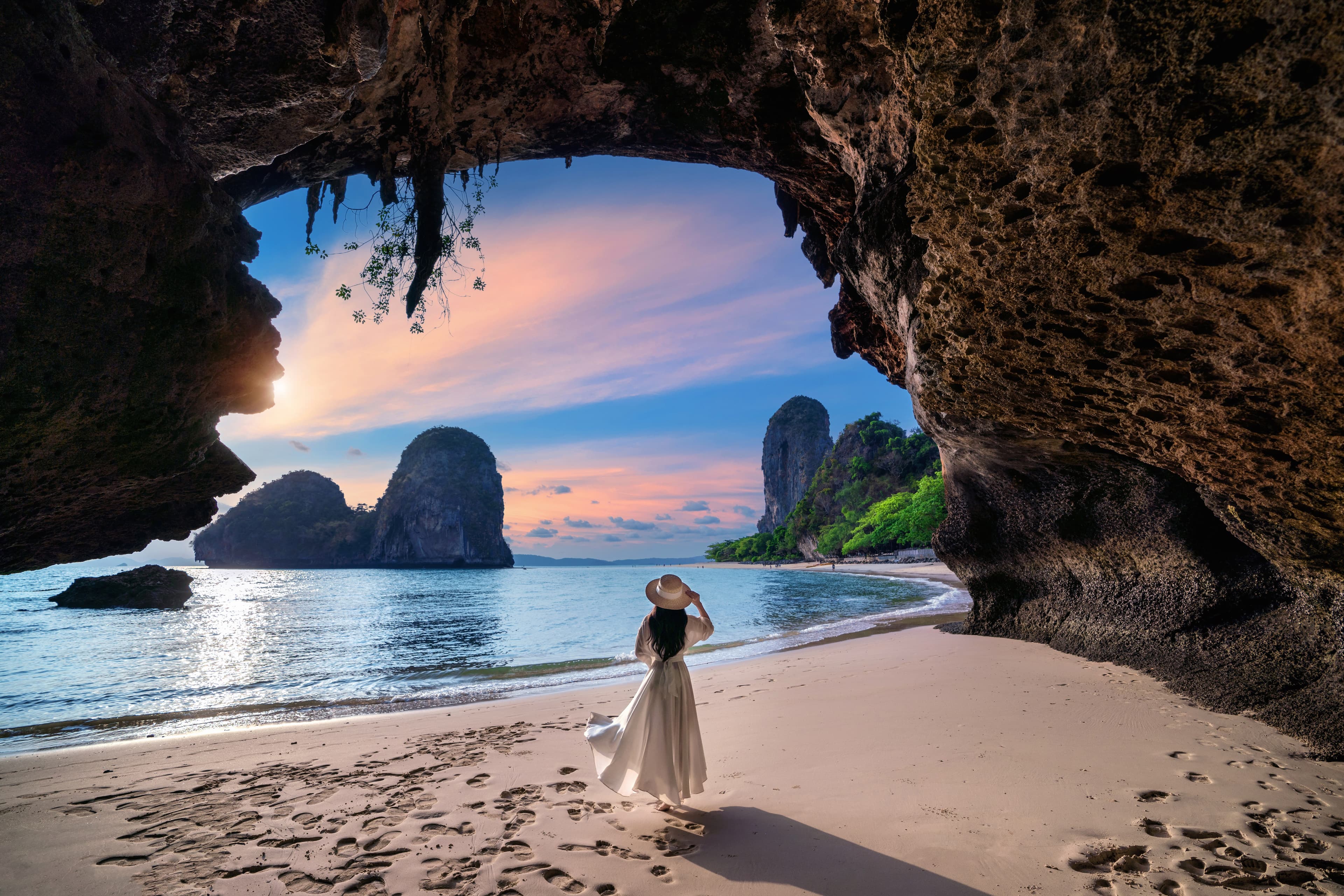 Complete Thailand, Thailand